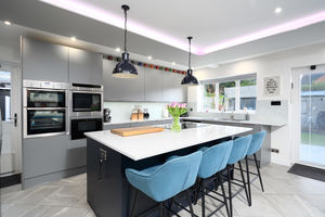 Photo 8- click for photo gallery